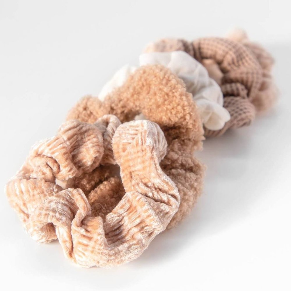 KITSCH Assorted Textured Scrunchie Set 5pc - Sand - Picture 4 of 5